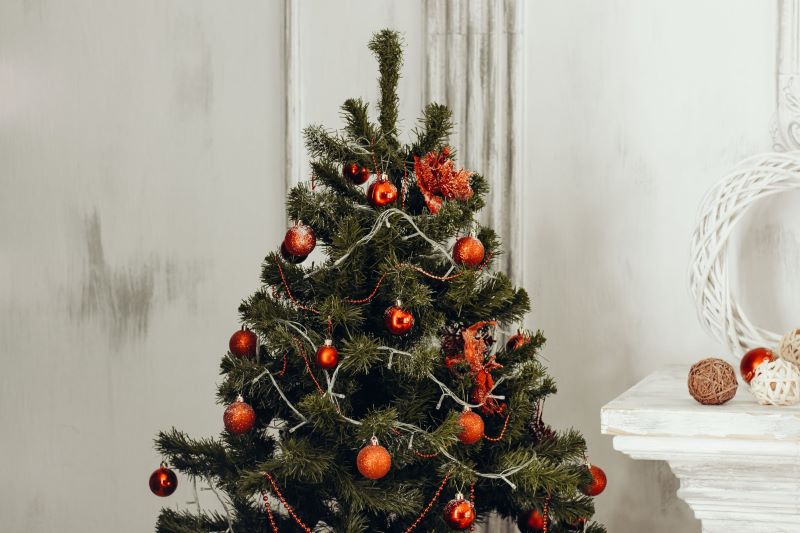 The Perfect Height for Celebrating: Transform Your Home with a Seven Foot Artificial Christmas Tree this Year!